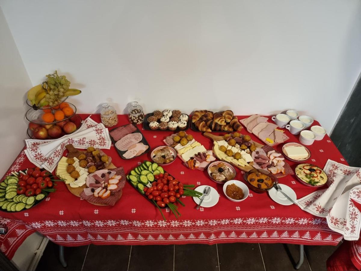 Pensiunea Casa Ober Μπρασόβ Εξωτερικό φωτογραφία